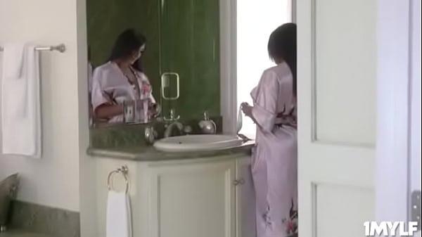 Memoirs of a MILF: Steamy Encounters Revealed