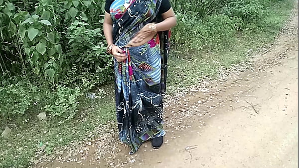 Friend’s stepmom picked up from Outdoor jungle and hardcore xxx sex in hotel